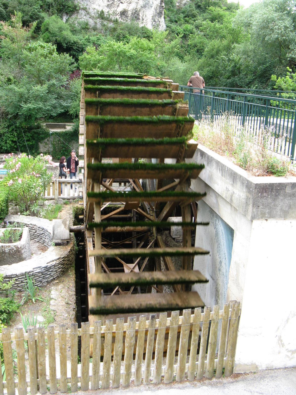Provence 6.-17.6. 176.jpg